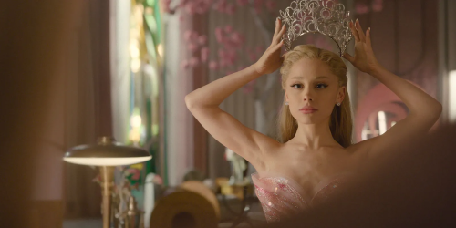 Wicked: For Good screen 2