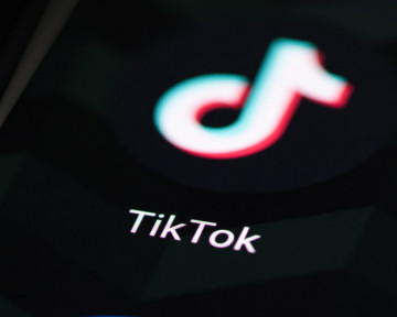 Senator Mark Warner Proposes TikTok Ban in US